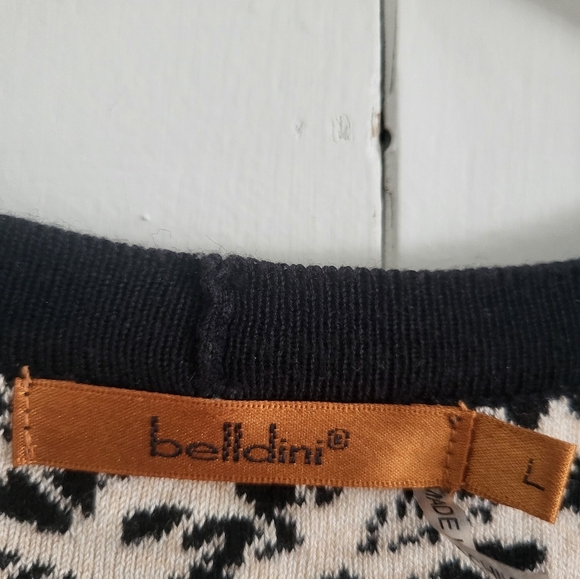Belldini Sleveless Cardigan - Picture 3 of 3